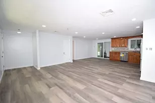 302 Lake St, Shrewsbury, MA 01545 - Photo 25
