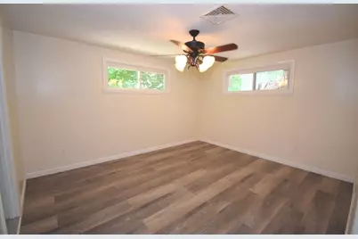 302 Lake Street, Shrewsbury, MA 01545 - Photo 29