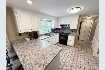 293 Davis Street, Northborough, MA 01532 - Photo 13