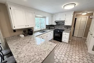 293 Davis St, Northborough, MA 01532 - Photo 13