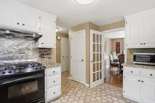 293 Davis St, Northborough, MA 01532 - Photo 13
