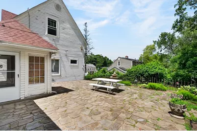 164 Pleasant St, Athol, MA 01331 - Photo 23