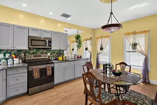 164 Pleasant St, Athol, MA 01331 - Photo 3