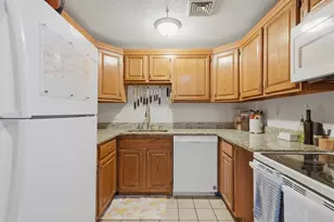219 Central St, Lowell, MA 01852 - Photo 11