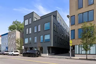 537 E 1st St, Boston, MA 02127 - Photo 1