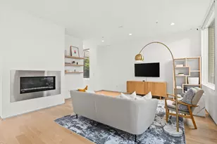 537 E 1st St, Boston, MA 02127 - Photo 9