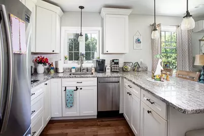 126 Grove Ave, Somerset, MA 02726 - Photo 27