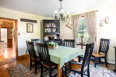 126 Grove Ave, Somerset, MA 02726 - Photo 5