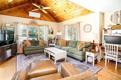 126 Grove Ave, Somerset, MA 02726 - Photo 13