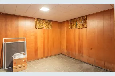 111 Mount Vernon Ave, Somerset, MA 02726 - Photo 33