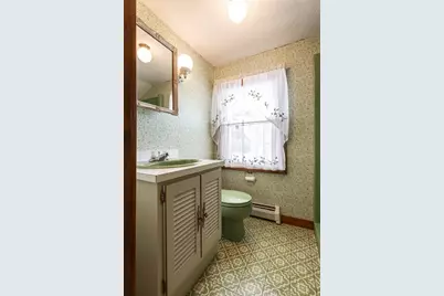 111 Mount Vernon Ave, Somerset, MA 02726 - Photo 29