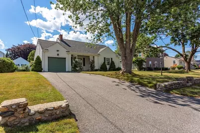 111 Mount Vernon Ave, Somerset, MA 02726 - Photo 3