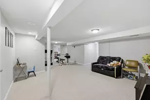 86 Scarsdale Rd, Springfield, MA 01129 - Photo 5