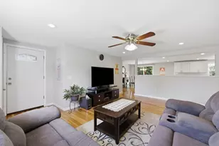 86 Scarsdale Rd, Springfield, MA 01129 - Photo 11