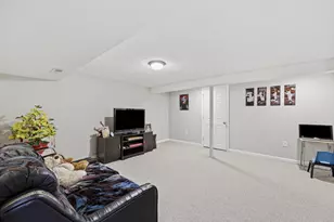 86 Scarsdale Rd, Springfield, MA 01129 - Photo 29
