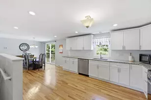 86 Scarsdale Rd, Springfield, MA 01129 - Photo 15