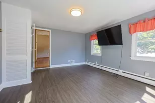 14 Dodge St, Malden, MA 02148 - Photo 17