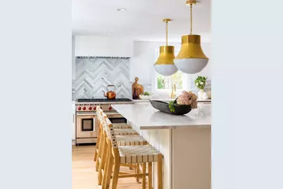 209 Bristol Rd, Wellesley, MA 02481 - Photo 5