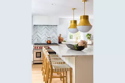 209 Bristol Rd, Wellesley, MA 02481 - Photo 5
