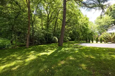 209 Bristol Rd, Wellesley, MA 02481 - Photo 29