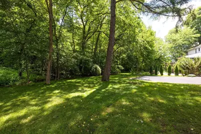 209 Bristol Rd, Wellesley, MA 02481 - Photo 29