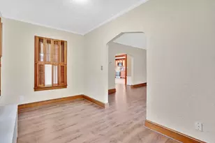 33 Olmsted Dr, Springfield, MA 01108 - Photo 5