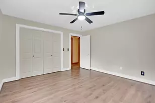 33 Olmsted Dr, Springfield, MA 01108 - Photo 13