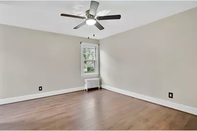 33 Olmsted Dr, Springfield, MA 01108 - Photo 17