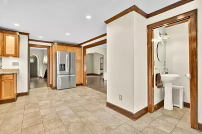 33 Olmsted Dr, Springfield, MA 01108 - Photo 11