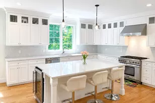 122 Laconia St, Lexington, MA 02420 - Photo 3