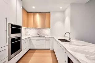 240 Devonshire St, Boston, MA 02110 - Photo 3