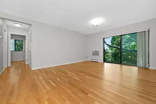 10 Linda Ln, Boston, MA 02125 - Photo 3