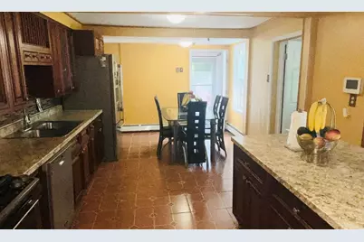 18 Emeline St, Randolph, MA 02368 - Photo 13