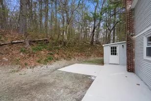 78 Pleasant St, Grafton, MA 01519 - Photo 33