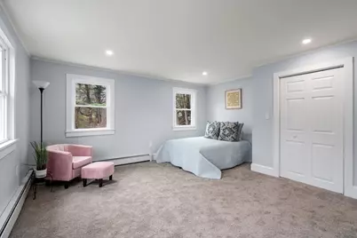 78 Pleasant St, Grafton, MA 01519 - Photo 3