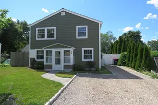 38 Cedar Ln, Kingston, MA 02364 - Photo 1