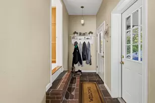 35 May Ave, Raynham, MA 02767 - Photo 5