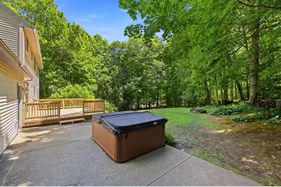 60 Bartlett Lane, Orange, MA 01364 - Photo 7