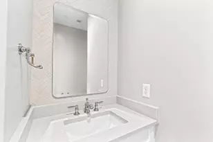 87 Elm St, Cohasset, MA 02025 - Photo 9