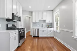 33 Rosemont, Boston, MA 02122 - Photo 9