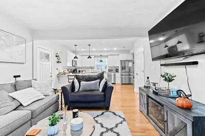57 Buffum St #1, Salem, MA 01970 - Photo 9