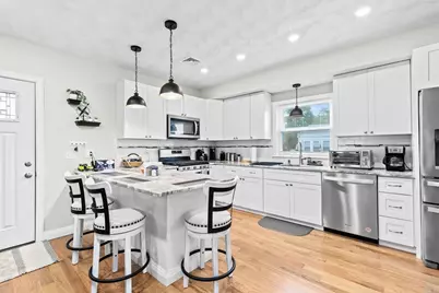 57 Buffum St #1, Salem, MA 01970 - Photo 7