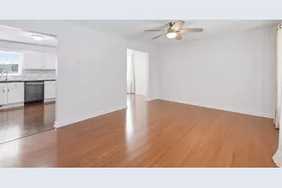 1 Knapp #B, Worcester, MA 01605 - Photo 3