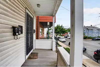 549 Main St, Medford, MA 02155 - Photo 5