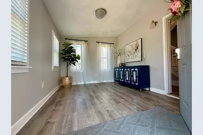 630 Metropolitan Ave #3, Boston, MA 02136 - Photo 17