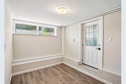 109 Broadsound Ave, Revere, MA 02151 - Photo 31