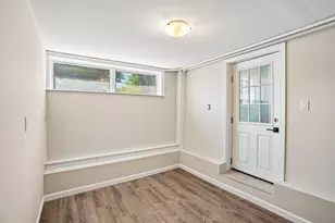 109 Broadsound Ave, Revere, MA 02151 - Photo 31
