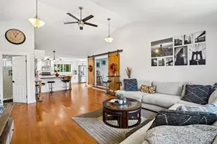 109 Broadsound Ave, Revere, MA 02151 - Photo 7