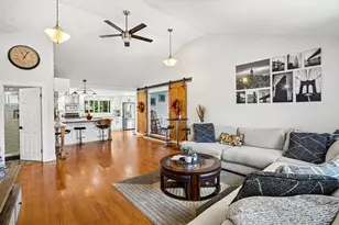 109 Broadsound Ave, Revere, MA 02151 - Photo 7