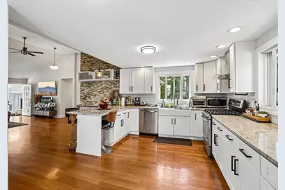 109 Broadsound Ave, Revere, MA 02151 - Photo 11